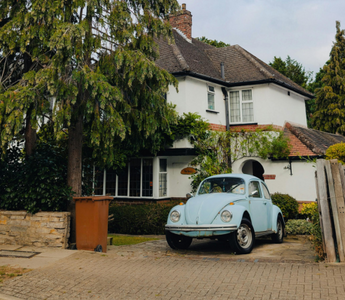 best electric gates for a small driveway