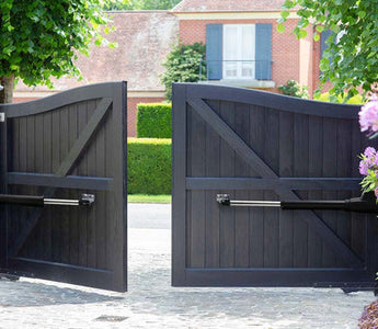 How Does a Swing Gate Opener Work?
