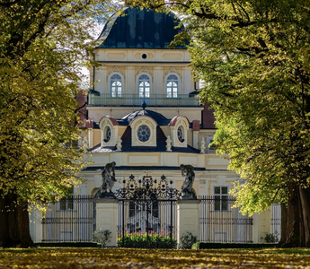best estate gate