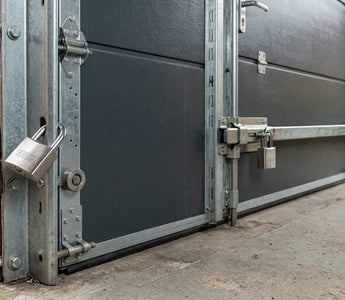 How to Secure Your Garage Door Against Flipper Zero and Tech-Savvy Thieves